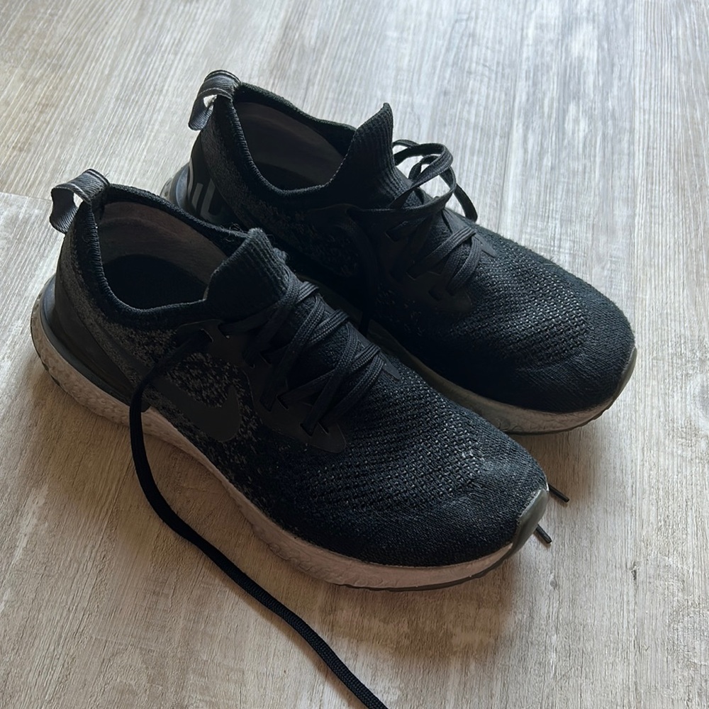 Nike Epic React Flyknit